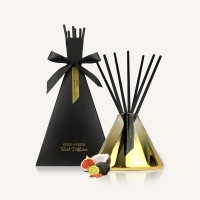 Sandalwood Bergamot & Truffle Gold Series Reed Diffuser Sandalwood Bergamot & Truffle Gold Series Reed Diffuser