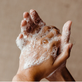 Antibacterial English Pear & Freesia Foaming Hand Wash
